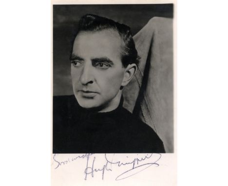 GRIFFITH HUGH: (1912-1980) Welsh Actor, Academy Award winner. Vintage signed postcard photograph of Griffith in a head and sh