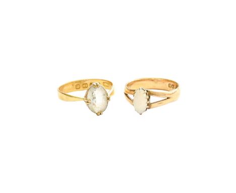 An 18 Carat Gold Opal Ring, finger size M; and A 22 Carat Gold Aquamarine Ring, finger size MOpal - 3.0 grams. Aquamarine - 2