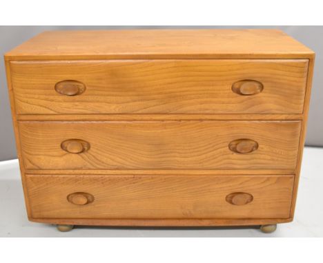 Ercol light elm mid century modern chest of three drawers, W91 x D43 x H65.5cm