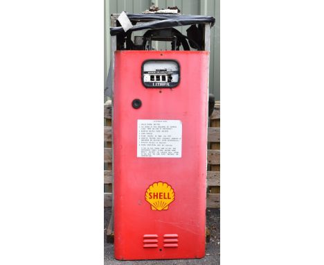 Shell branded classic car petrol pump, with twin volume displays and single nozzle, with plastic shell shaped globe, W50 x D4