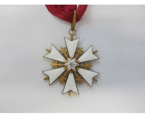 Estonia,Order of the White Star, Commander's neck badge in gilt metal and enamel. Extremely fine. (1)For further information 