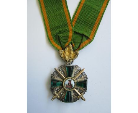 Germany,Baden, Order of the Zahringen Lion, breast badge with swords, in gold, silver and enamel, fitted with oakleaves. Good