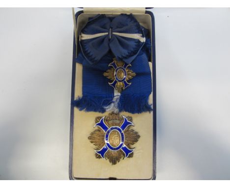 Spain,Order of Civil Merit, First Class set of insignia, 2nd type, in silver-gilt and enamel. In fitted case of issue. Enamel