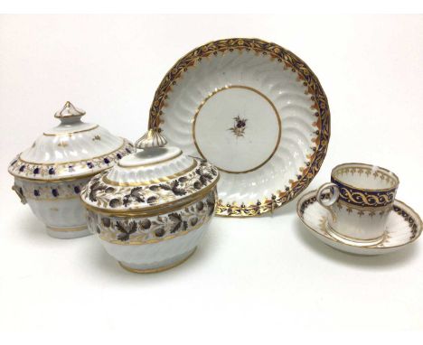 COLLECTION OF EARLY ENGLISH PORCELAIN, 18TH/19TH CENTURY   comprising cups, tea bowls and saucers, predominantely New Hall, d