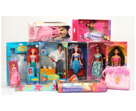 Disney Princesses collection of dolls, etc: (1) - (3) Disney Store The Little Mermaid Ariel, larger 11"/28cm and smaller 6"/1