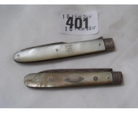 Georgian mop folding fork also a folding fruit knife  Sheffield        