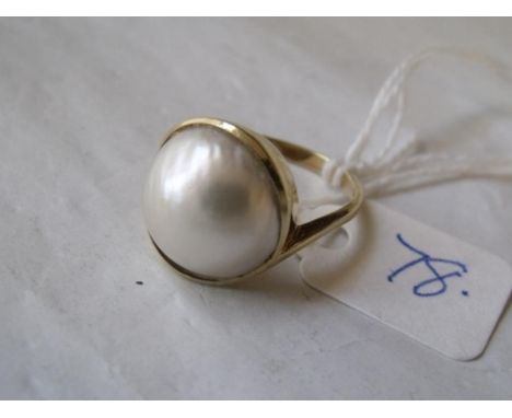 14ct pearl mounted ring        