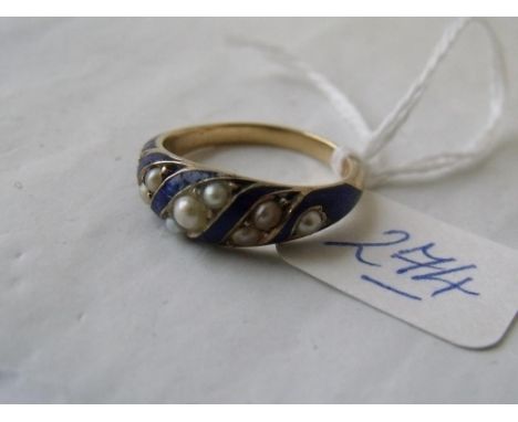 An antique pearl & enamel 18ct ring 'M;    