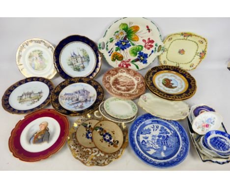 A collection of cabinet plates, trinket dishes and similar. [W]

NOTE: THIS LOT IS NOT AVAILABLE FOR IN HOUSE SHIPPING, PLEAS