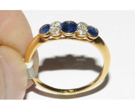 18 ct gold diamond and sapphire ring, size O-P 