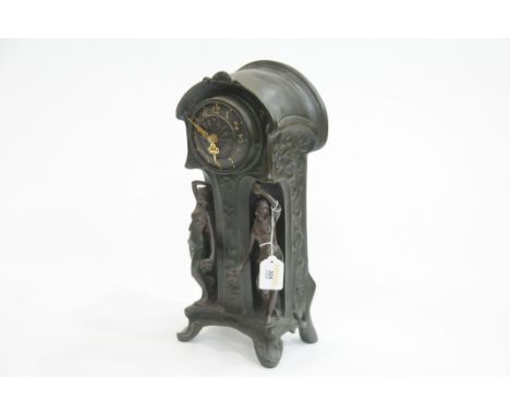 Deco style mantle clock 