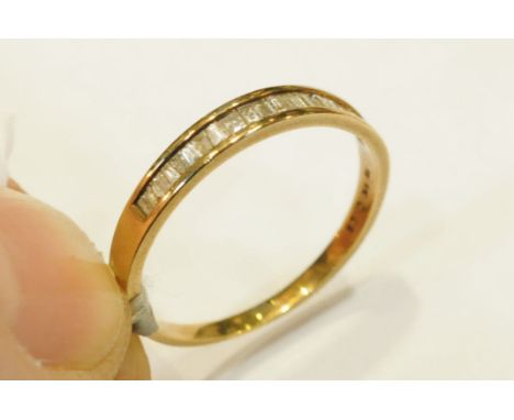 9 ct gold and diamond ring, weight 1.4 grams, size P