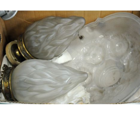 Box of 3 ceiling hanging light fittings 