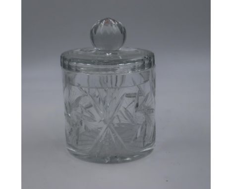 A cut glass ice bucket with cover, H: 23 cm. UK P&amp;P Group 3 (£30+VAT for the first lot and £8+VAT for subsequent lots)