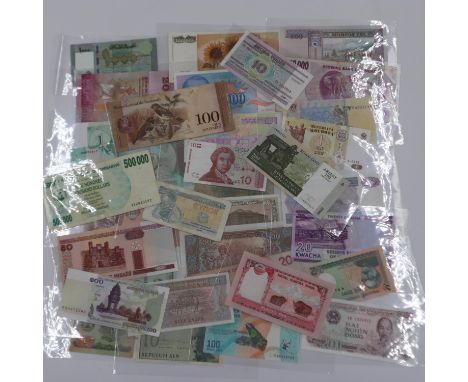 35 mixed world bank notes - mostly uncirculated condition in sleeves. UK P&amp;P Group 1 (£16+VAT for the first lot and £2+VA