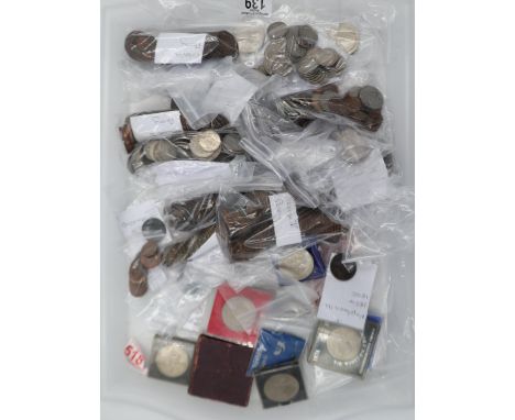 Large quantity of mixed UK and world coins, including George V pennies, George VI farthings, post 1947 half crowns, commemora