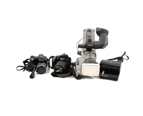 Cameras, binoculars, etc., including Polariod, video camer, etc.Condition report:All items are used and sold untested, But we