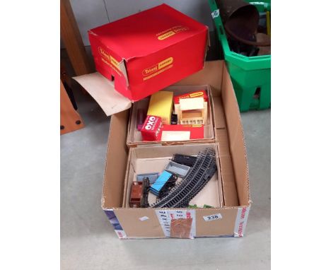 A Triang Hornby H0/00 engine, rolling stock, track &amp; boxed tunnel etc.