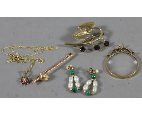 Six pieces of 9ct gold jewellery including diamond and ruby pendant on chain, pair of malachite and pearl earrings, two brooc