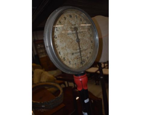 A Vintage Salters Albion weight scales