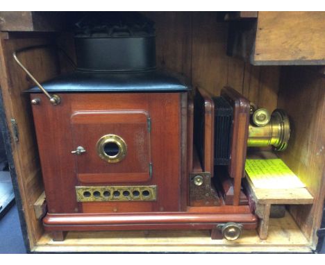 A late 19th Century, circa 1890, brass and mahogany Limelight Lantern, unsigned, in fitted wooden case (1)&nbsp;