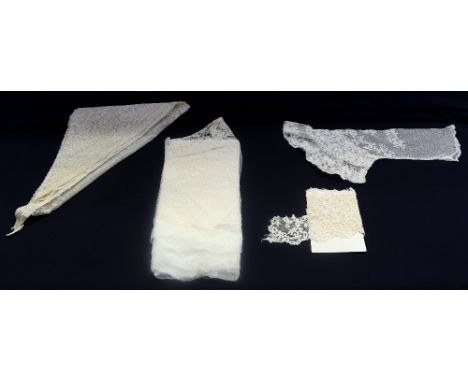 5 yards of vintage lace (could be 1918-1928), a very large white lace collar (triangular) early 1900s, pre WWI, very delicate