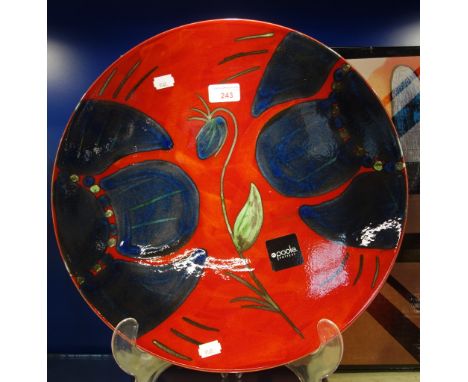 A LARGE CONTEMPORARY POOLE POTTERY CHARGER, 'Himalayan Poppy', 40.5cm dia. (boxed)