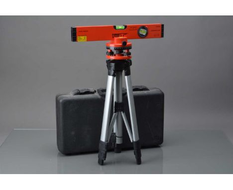 A Forge Steel EPT-2000XL Laser Level, laser working on level, with tripod, base plate & level, in carry case, G-VG