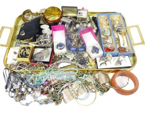 STERLING SILVER &amp; OTHER COSTUME JEWELLERY &amp; OTHER COLLECTABLES to include two Jade type carved pendants of a Rooster 