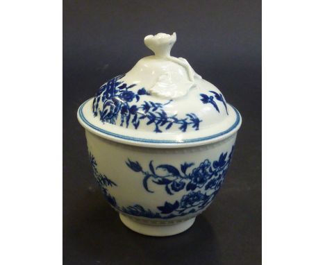 A WORCESTER FIRST PERIOD SUCRIER AND MATCHED COVER, circa 1770, of ovoid shape, the domed cover with flower finial, printed i