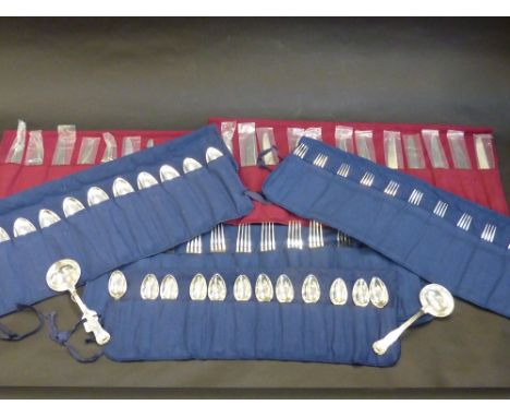 A KINGS PATTERN MATCHED SILVER SERVICE, Joseph and Albert Savory, London 1835 and later, comprising twelve dinner forks, twel