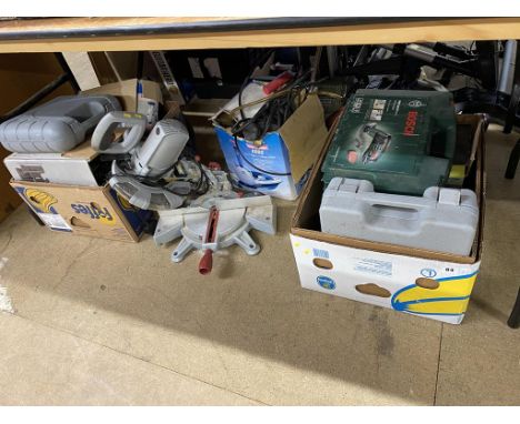 A quantity of assorted tools
