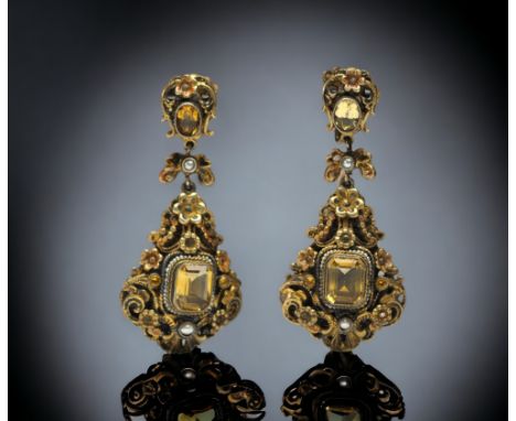Pair of vermeil and citrine earrings, circa 1900 - Weight: 27 g - Shipping available - Sizes: H 60MM X L 30MM - At first glan