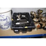 A box of automatic rolling boxes