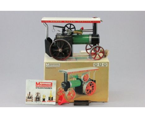 Boxed Mamod Steam Tractor TE1A