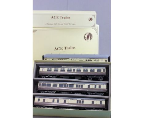 Boxed ACE Trains O gauge C12 GWR coach set including Set A Brake Third No. 1779, Corridor Composite No. 7798, Corridor First 