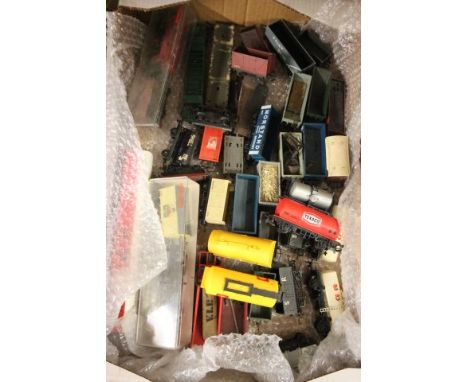 Approximately 38 OO gauge wagons & trucks including Hornby, Triang, Fleischmann, model kits etc