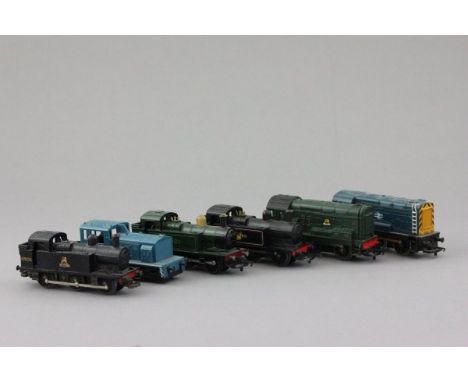 Six OO gauge engines including Triang x 3, Hornby x 2 and Lima 