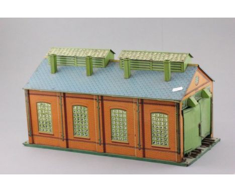 Hornby O gauge Engine Shed in fair to good condition, missing two chimneys, scratches