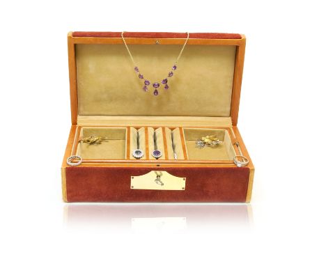 A quantity of jewellery, including a yellow gold fine-link chain necklace mounted with graduated oval-shaped amethysts; an 18