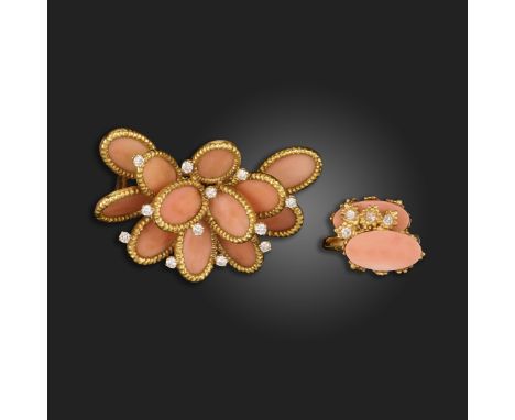 λ A coral and diamomd-set gold brooch and ring by David Morris, set with oval coral discs and round brilliant-cut diamonds in