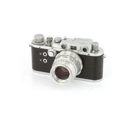 A Reid & Sigrist Reid III Type II Rangefinder Camera, 1947-65, chrome, serial no. P1907, with ELC Cooke Amotal Anastigmat f/2