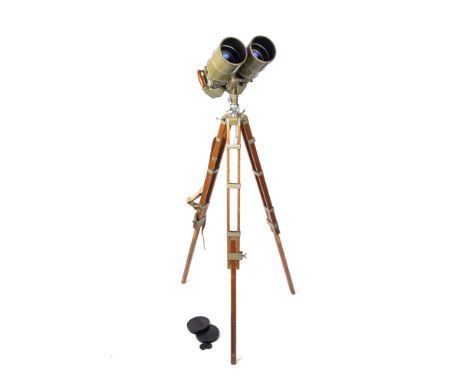 A Pair of NPZ PNB-2 Observation Binoculars, green, serial no. 10128, body, G-VG, optics, G-E, some light fungus to eye-pieces