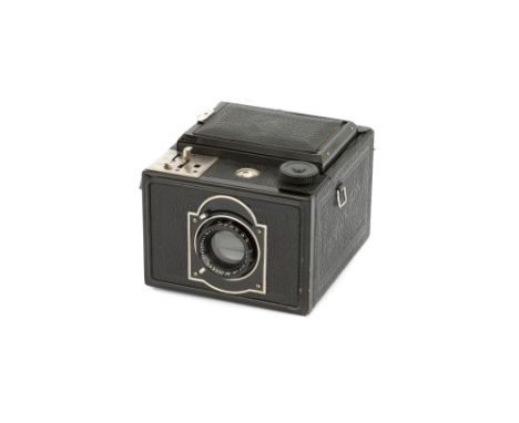 A Kamera Werkstatten Reflex Box Camera, 1933, 6x9cm, black, with Steinheil Munchen Actinar f/4.5 105mm lens, black, serial no