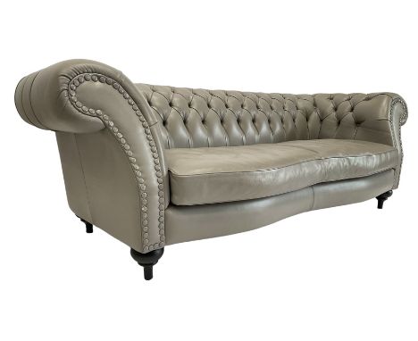 Three seat Chesterfield sofa, upholstered in grey buttoned leatherDimensions: Height:&nbsp;80cm&nbsp; Length/Width:&nbsp;225c