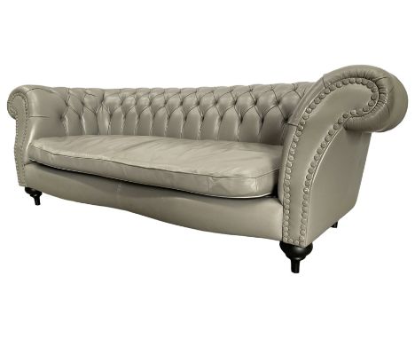 Three seat Chesterfield sofa, upholstered in grey buttoned leatherDimensions: Height:&nbsp;80cm&nbsp; Length/Width:&nbsp;225c