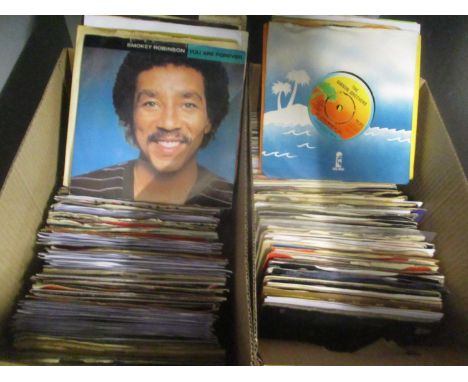 Two boxes of soul/R&amp;B/dance 7" singles 