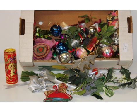 A box of vintage Xmas decorations 