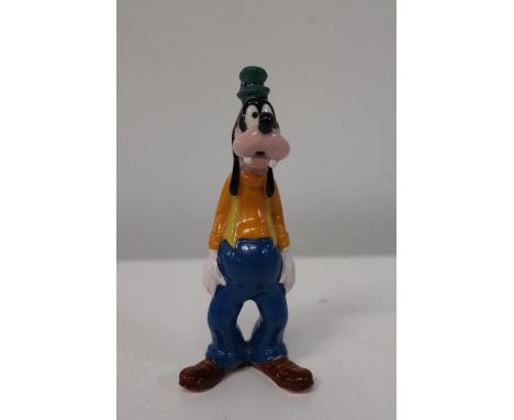A vintage Japanese 'Goofy' model h15cm 