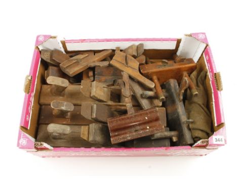 Two routers, compass smoother and 10 other wood planes G
